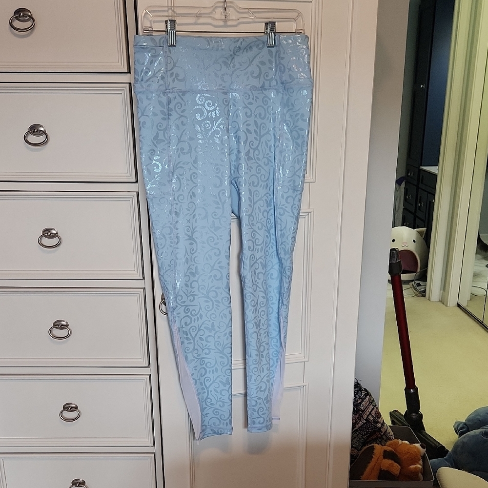 Crowned Athletics After Midnight Leggings